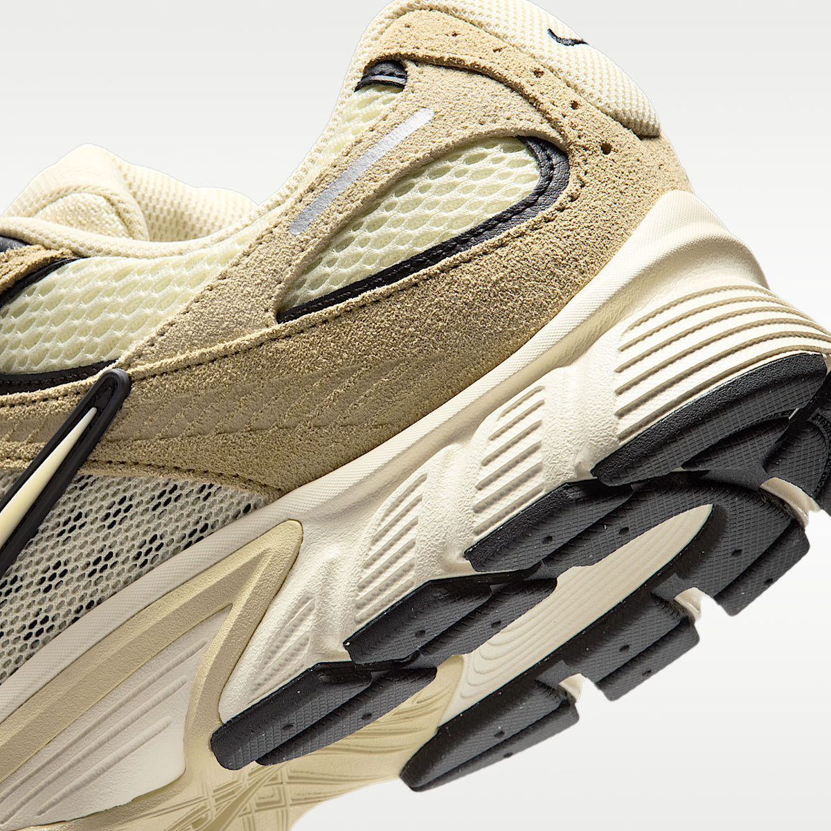 V5 RNR Suede Men's Retro Running Shoes Chunky Foam Midsole
