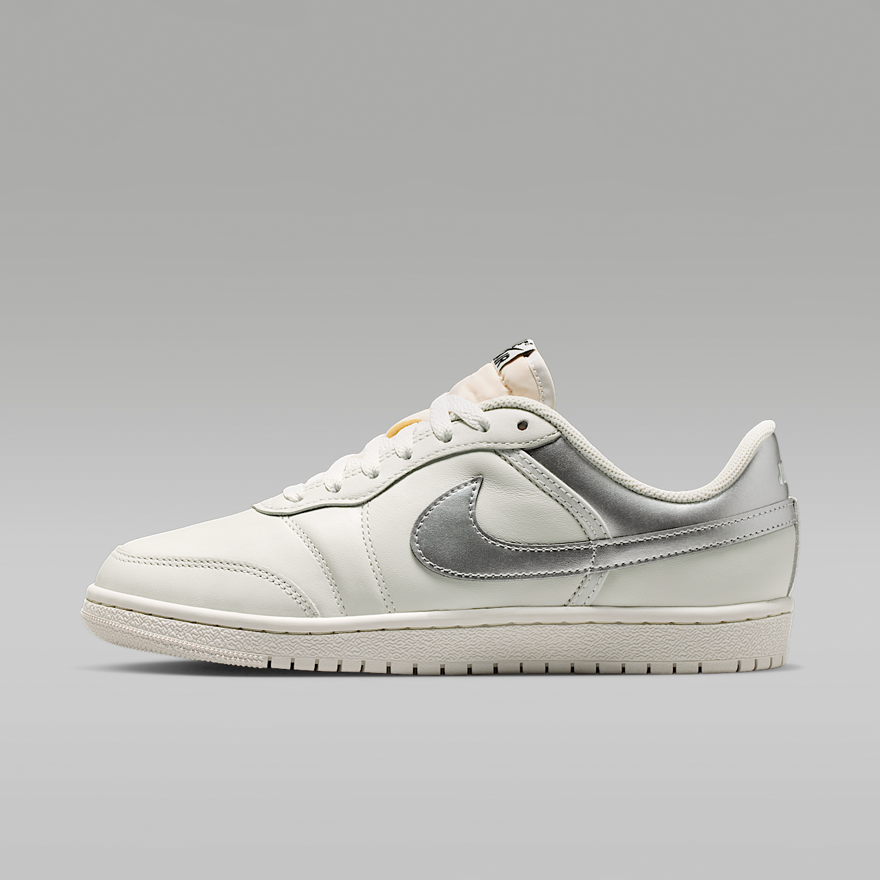 Skyline Low Women's Shoes