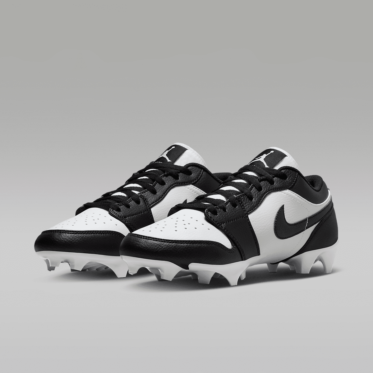 1 Low TD Men's Football Cleat