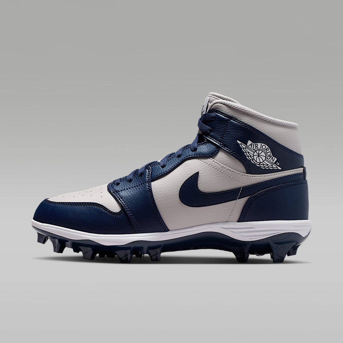 1 Mid TD Men's Football Cleat