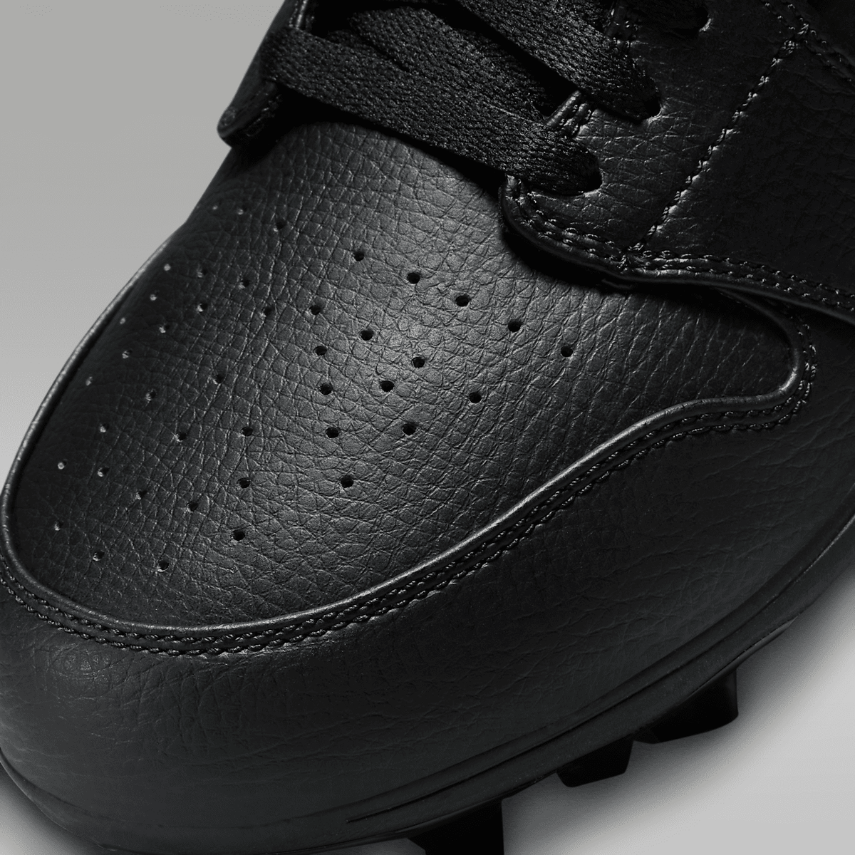 1 Mid TD Men's Football Cleat