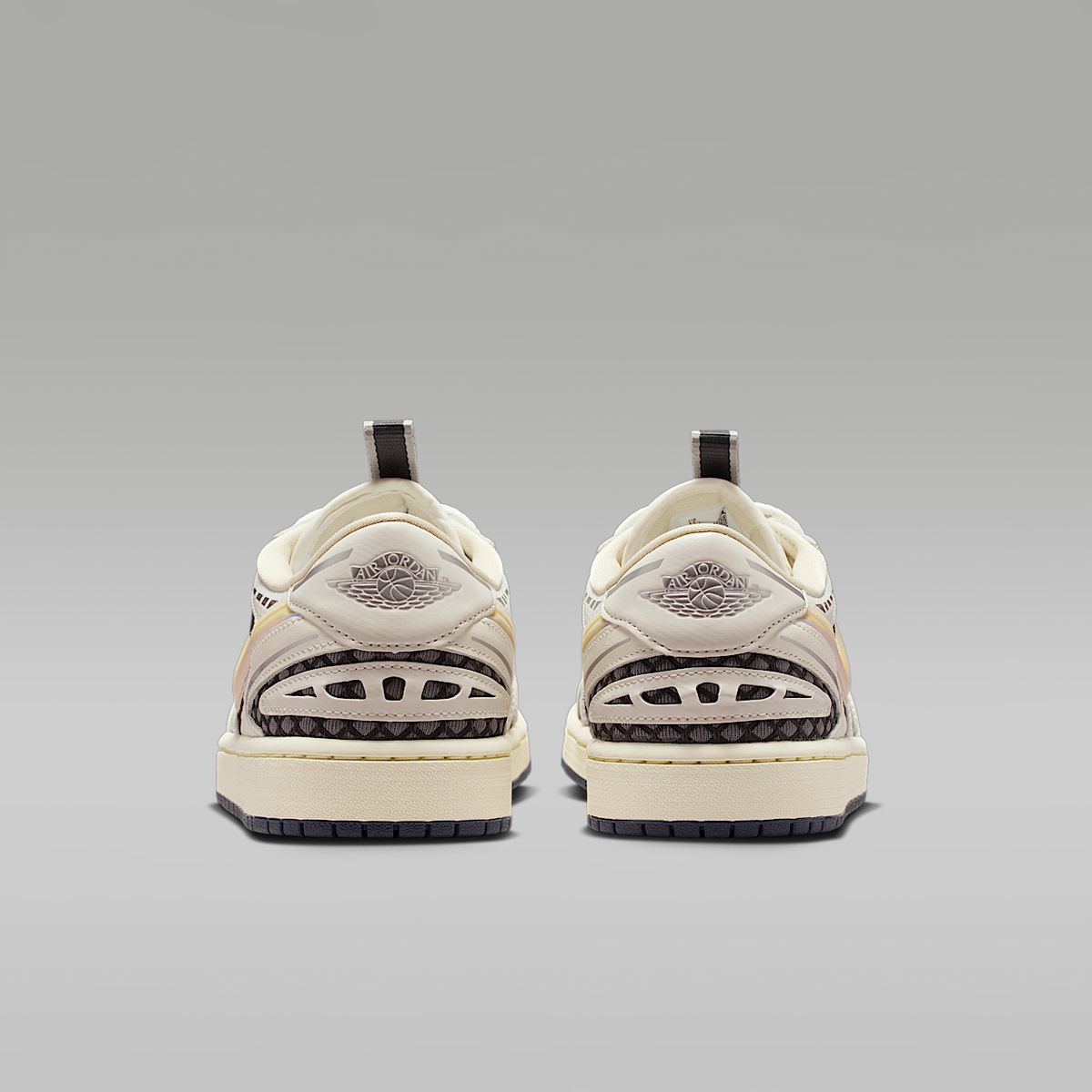 1 Low Method of Make Women's Shoes