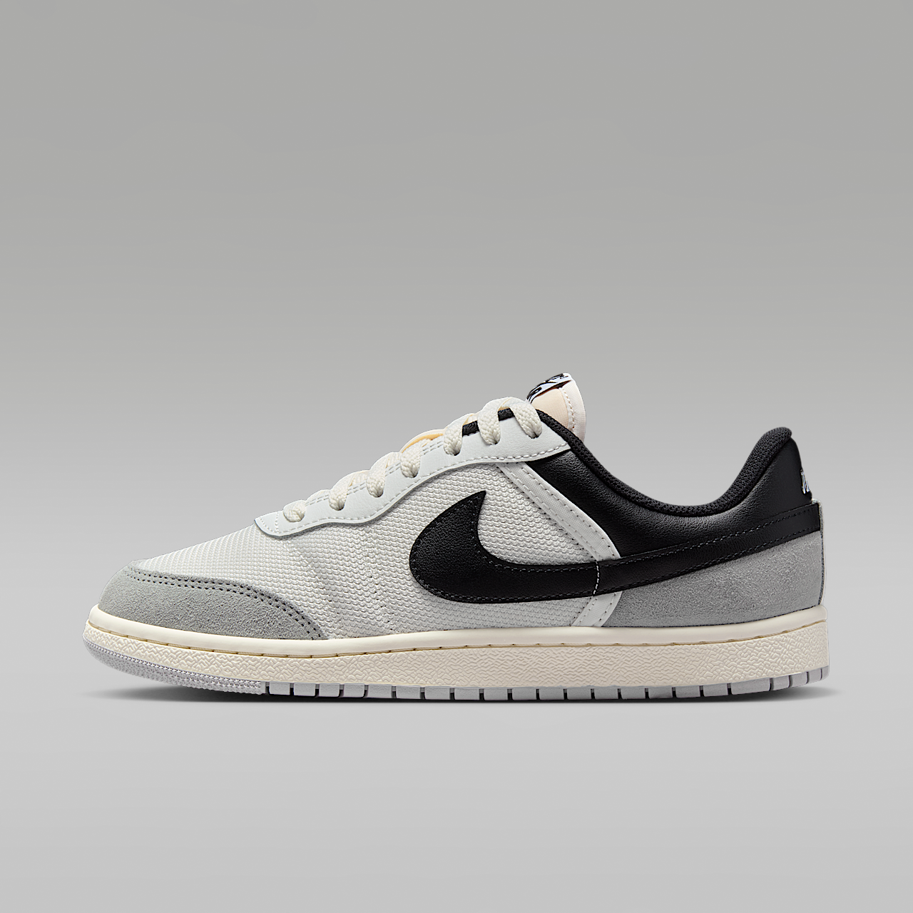 Skyline Low Women's Shoes
