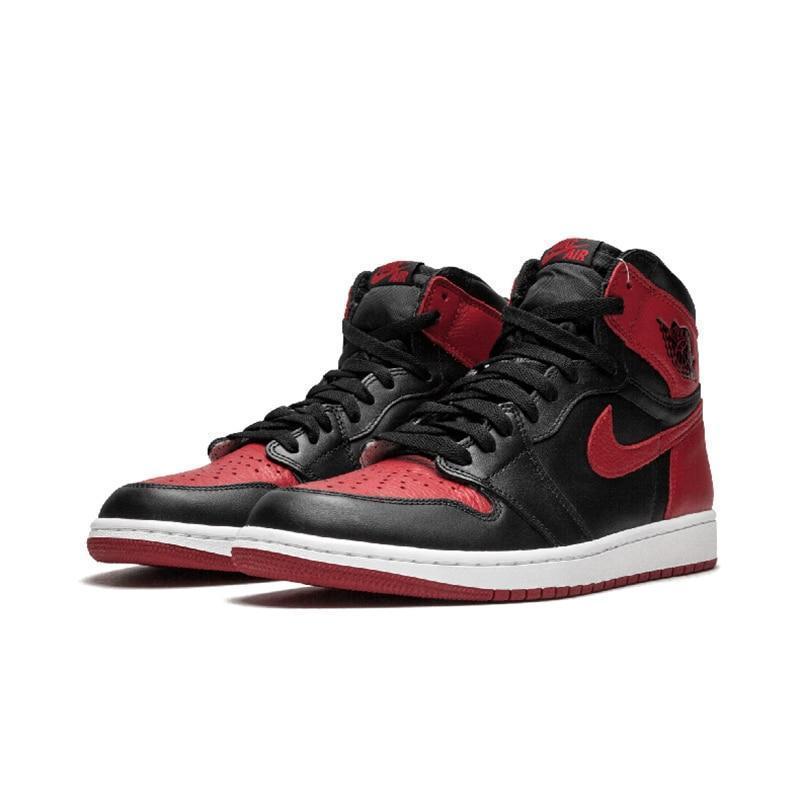 Men's Jordan 1 Retro High OG Basketball Shoes