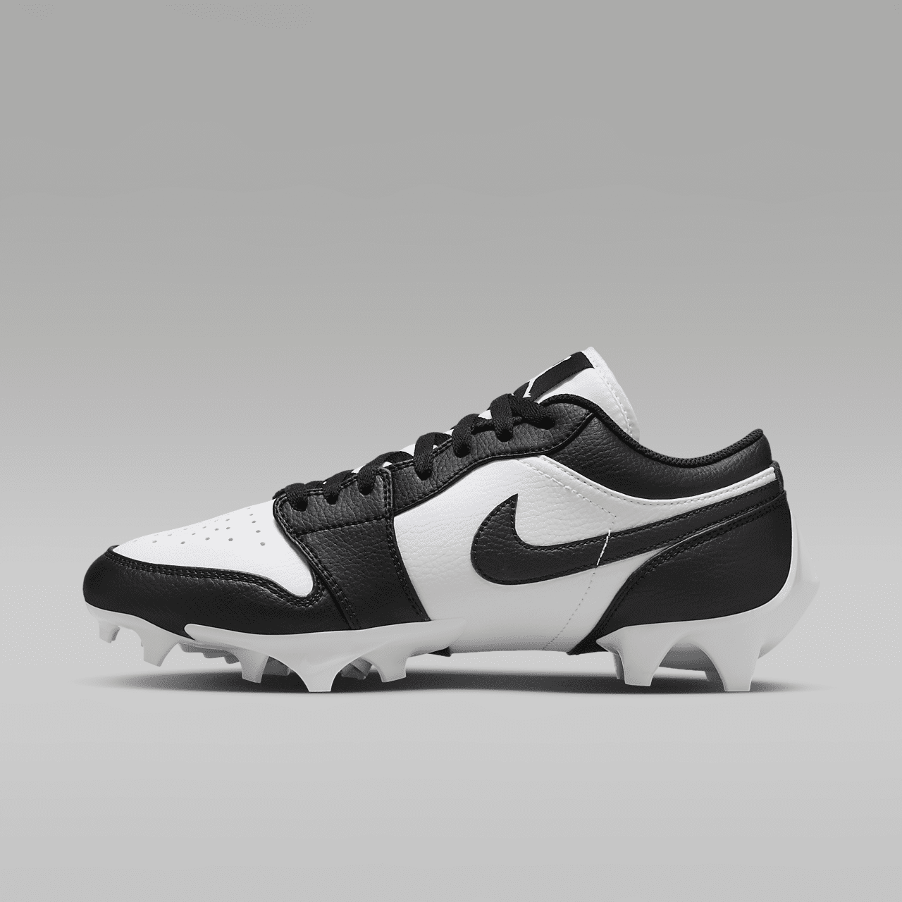 1 Low TD Men's Football Cleat