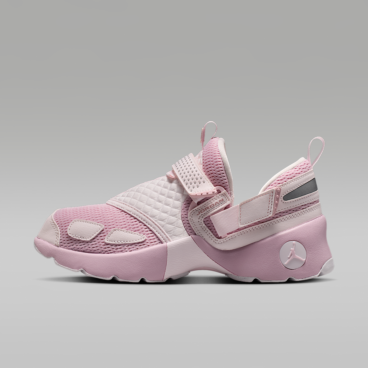 Trunner LX Women's Shoes