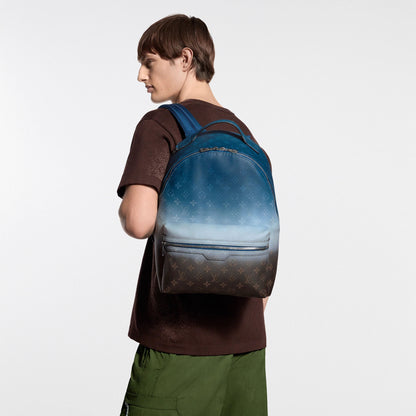 Men's Discovery Backpack PM Monogram Pigment Blue