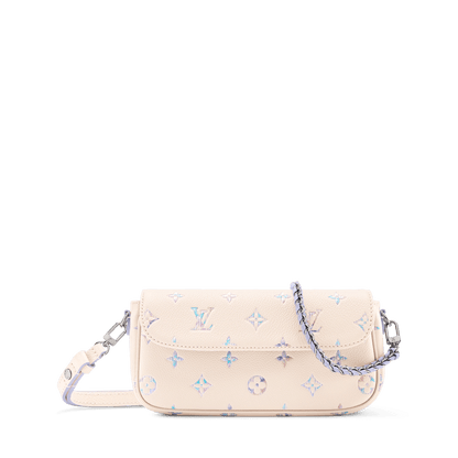 Women's Wallet On Chain Ivy Monogram Empreinte Link Quartz Bag
